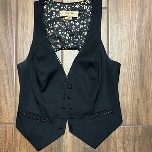 Guess Black Vest with Leopard Print Lining